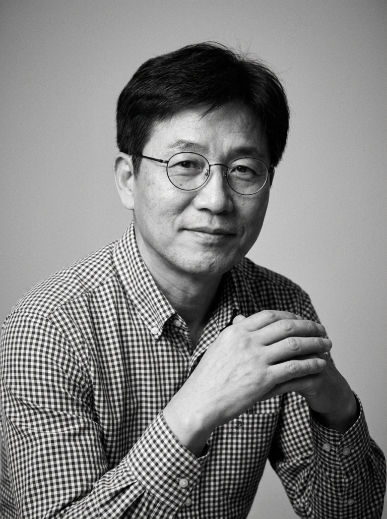 강사 12